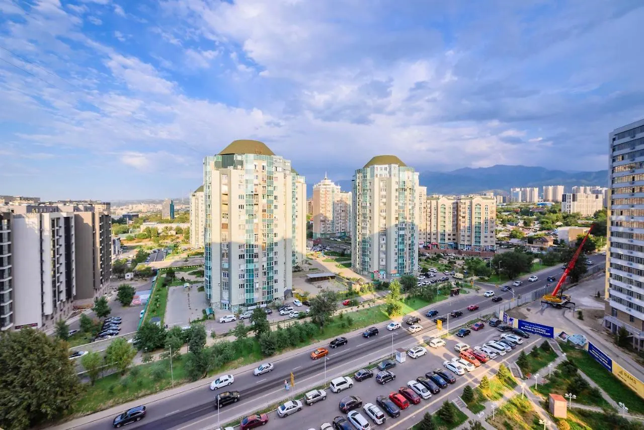 Как Дома - Супер Квартира С Потрясающим Видом На Горы Apartment Almaty