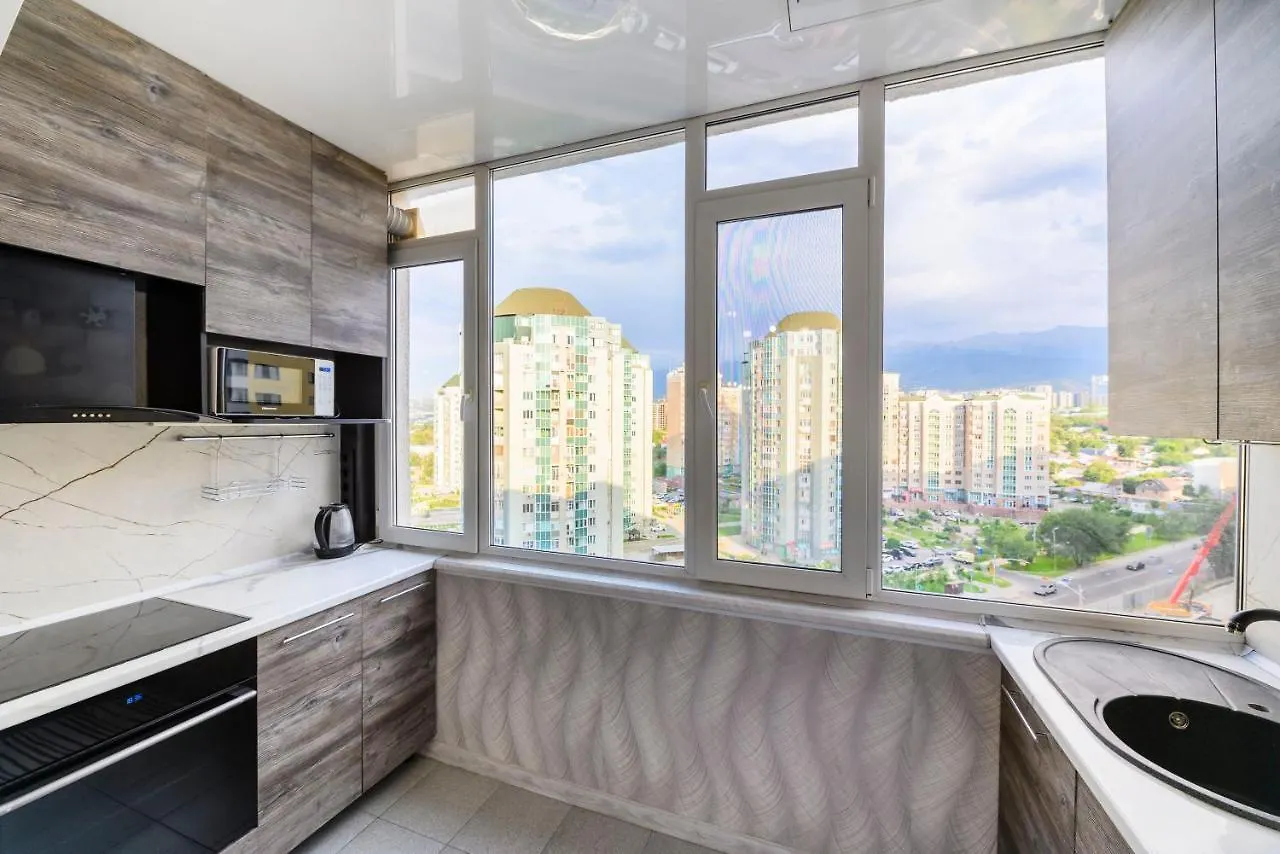Как Дома - Супер Квартира С Потрясающим Видом На Горы Apartment Almaty
